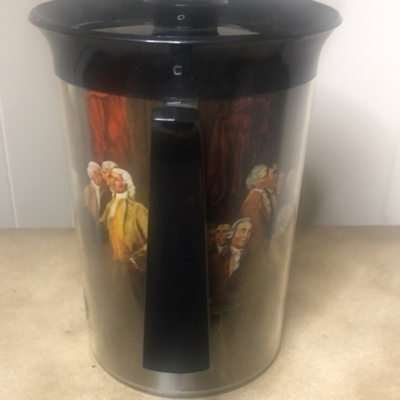 Vintage thermal pitcher Declaration of Independence plastic black with photo - Picture 5 of 8